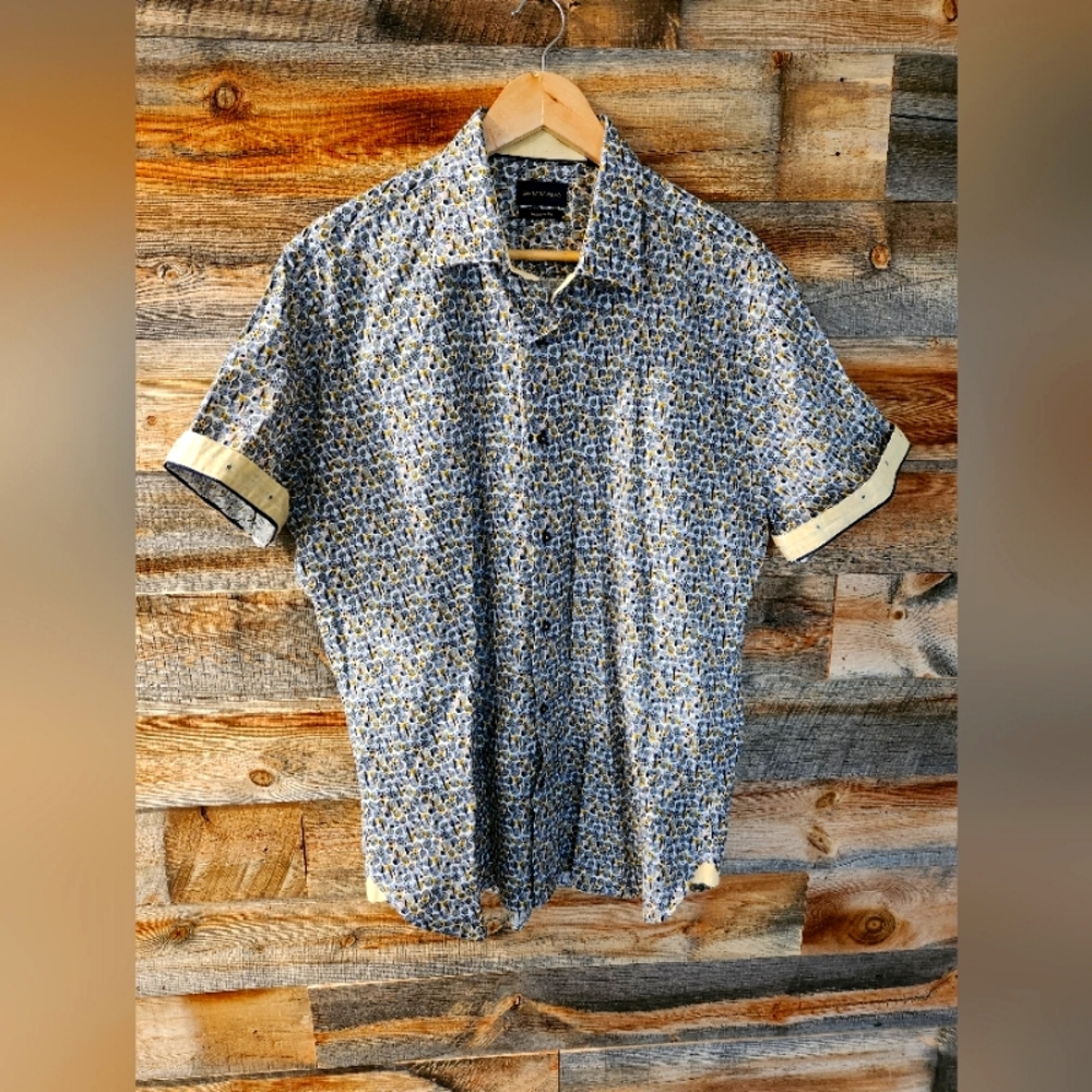 Gem Malki Short sleeve casual button down modern fit XL New